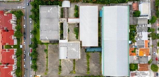 Prédio Inteiro à venda, 17469m² no Sítio Cercado, Curitiba