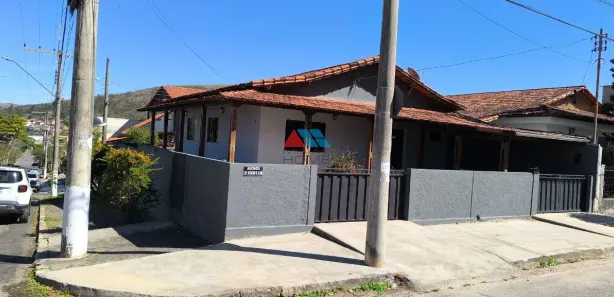Casa com 3 Quartos para alugar, 95m² no Caeté, Caeté