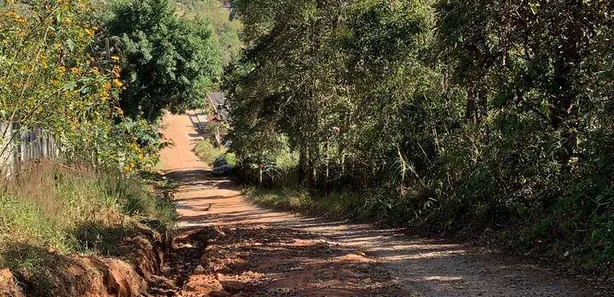 Terreno / Lote / Condomínio à venda, 693m² no Mantiqueira, Mairiporã