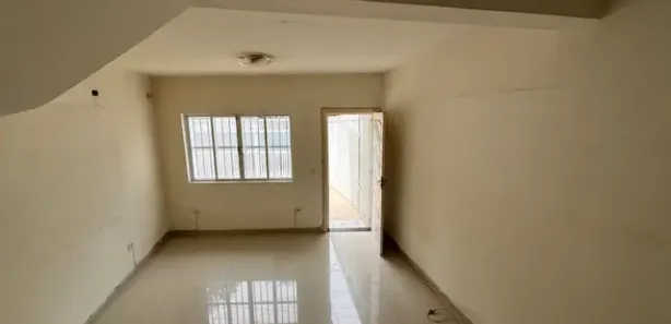 Casa com 3 Quartos para alugar, 171m² no Campo Grande, Santos