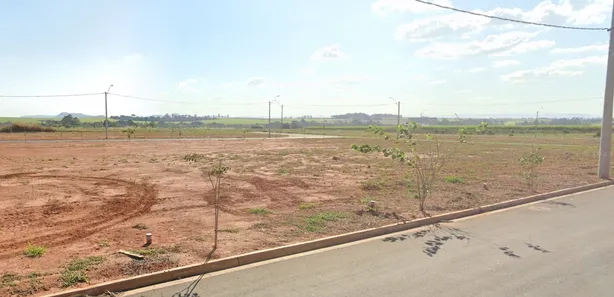 Terreno / Lote / Condomínio à venda, 175m² no Nossa Senhora Aparecida II, Saltinho