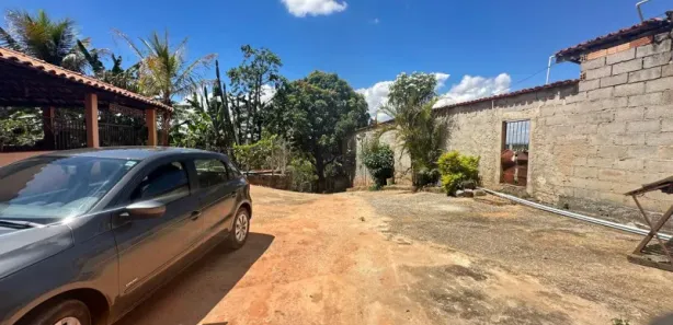 Fazenda / Sítio / Chácara com 4 Quartos à venda, 120m² no Jardim de Alá (Justinópolis), Ribeirão das Neves