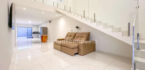 Sobrado com 4 Quartos à venda, 250m² no Centro, Timon