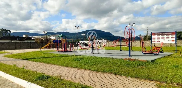 Terreno / Lote / Condomínio à venda, 405m² no São José, Santa Maria