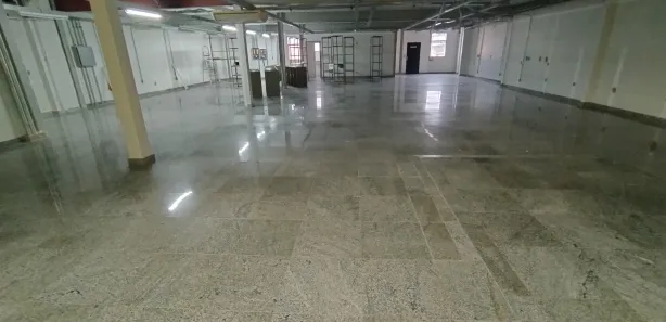 Prédio Inteiro para venda ou aluguel, 1900m² no Centro, Duque de Caxias