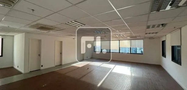 Conjunto Comercial / Sala para alugar, 356m² no Vila Olímpia, São Paulo