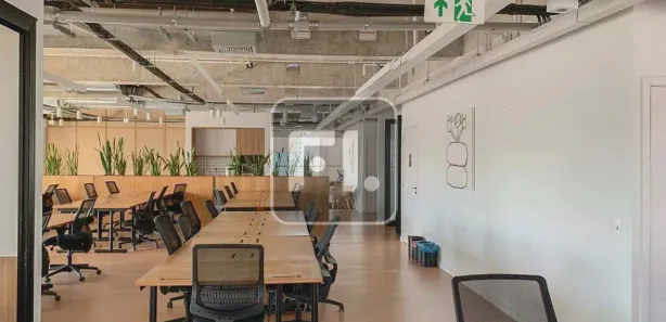Conjunto Comercial / Sala para alugar, 312m² no Vila São Francisco (Zona Sul), São Paulo