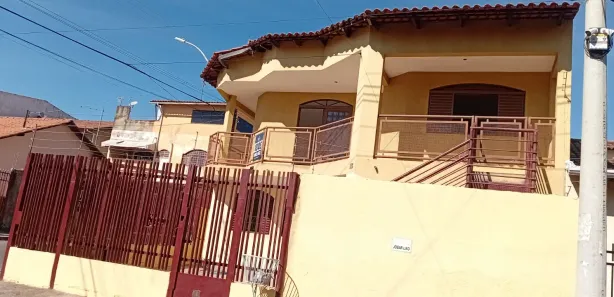 Casa com 5 Quartos à venda, 260m² no Metropolitana, Brasília