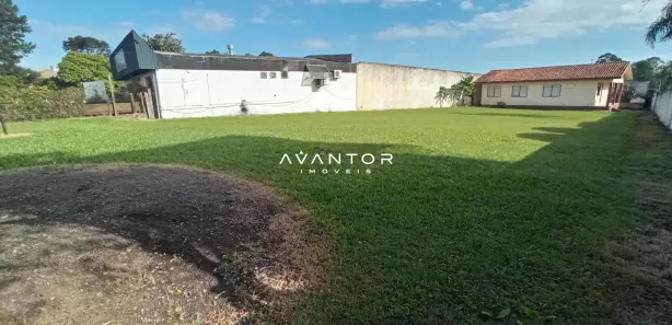 Terreno / Lote / Condomínio para alugar, 1300m² no Nossa Senhora de Lourdes, Santa Maria