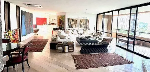 Hotel / Motel / Pousada com 7 Quartos à venda, 705m² no São Conrado, Rio de Janeiro