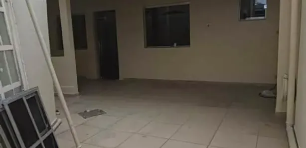 Casa com 2 Quartos para alugar, 100m² no Grã-Duquesa, Governador Valadares