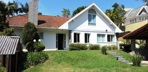 Casa de Condomínio com 3 Quartos à venda, 400m² no Residencial Euroville, Carapicuíba