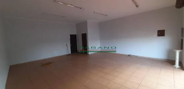 Loja / Salão / Ponto Comercial para alugar, 57m² no Francisco Castilho, Cravinhos
