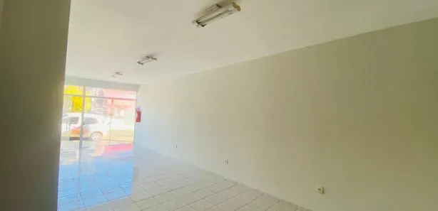 Loja / Salão / Ponto Comercial para alugar, 70m² no Palmital, Marília