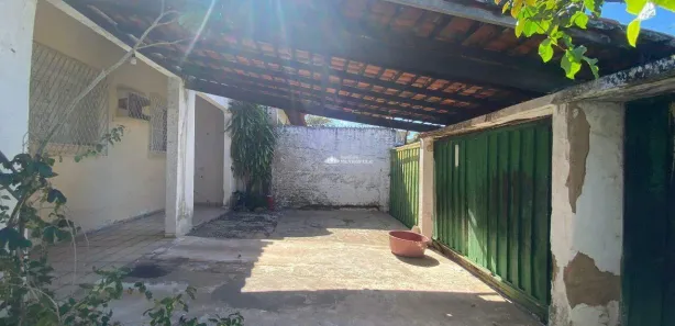 Casa com 4 Quartos à venda, 200m² no Ilhotas, Teresina