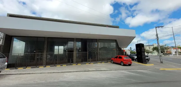 Loja / Salão / Ponto Comercial com 1 Quarto para alugar, 60m² no Lauritzen, Campina Grande