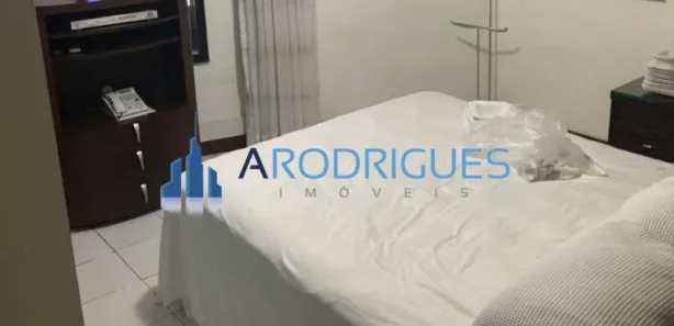 Casa de Condomínio com 4 Quartos à venda, 700m² no Portão, Lauro de Freitas