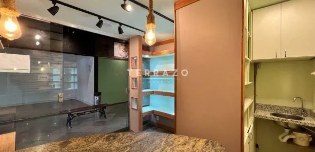 Loja / Salão / Ponto Comercial à venda, 10m² no Alto, Teresópolis