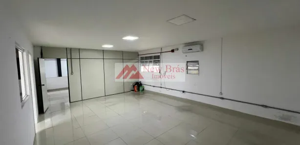 Galpão / Depósito / Armazém para venda ou aluguel, 1415m² no Vila Virgínia, Itaquaquecetuba
