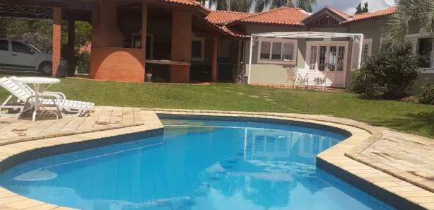 Casa de Condomínio com 4 Quartos à venda, 317m² no , Serra Negra