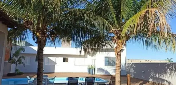 Casa de Condomínio com 3 Quartos à venda, 160m² no Centro, Santo Inácio