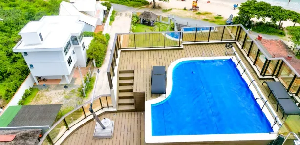 Cobertura com 4 Quartos à venda, 301m² no Centro, Penha
