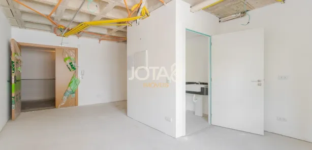 Conjunto Comercial / Sala para alugar, 22m² no Centro, Curitiba