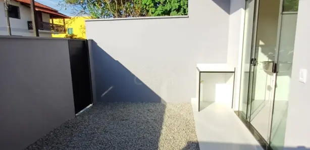 Casa de Vila com 2 Quartos para alugar, 70m² no Gravatá, Navegantes
