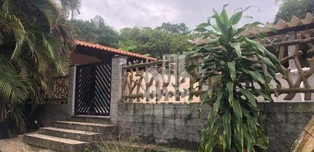 Fazenda / Sítio / Chácara com 3 Quartos à venda, 90m² no Jardim Interlagos (Ponta Negra), Maricá