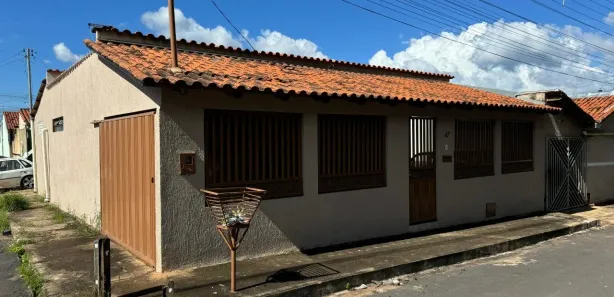 Casa com 3 Quartos à venda, 154m² no Setor Imperatriz, Formosa
