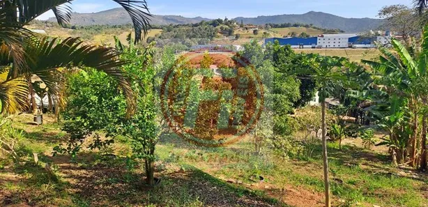 Fazenda / Sítio / Chácara com 3 Quartos à venda, 160m² no Country R. Félix, Bom Jesus dos Perdões
