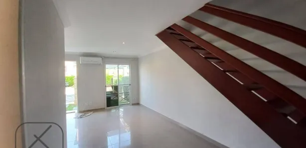 Casa de Condomínio com 3 Quartos à venda, 130m² no Ajuda, Guararema