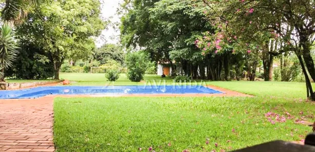 Fazenda / Sítio / Chácara com 3 Quartos à venda, 140m² no Recanto dos Pinheiros, Cambé