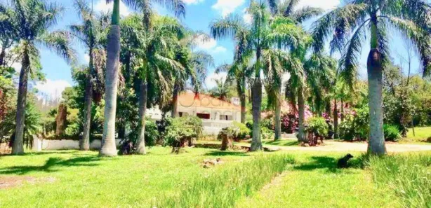 Fazenda / Sítio / Chácara com 8 Quartos para alugar, 700m² no , Cabreúva