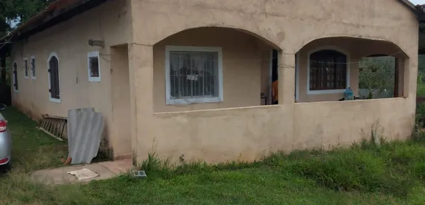 Fazenda / Sítio / Chácara com 3 Quartos à venda, 1300m² no da Lagoa, Itapecerica da Serra