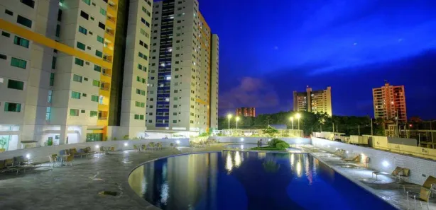 Apartamento com 3 Quartos para alugar, 98m² no Ponta Negra, Manaus