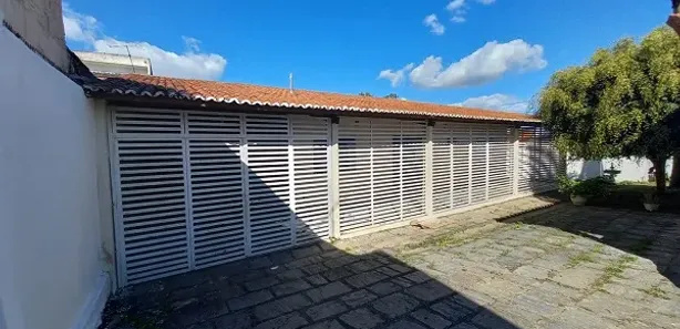 Casa com 3 Quartos para alugar, 180m² no Jardim Paulistano, Campina Grande