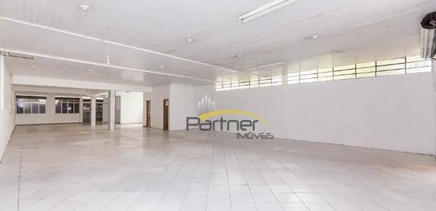 Prédio Inteiro à venda, 500m² no Boqueirão, Curitiba