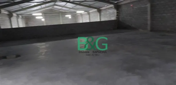 Galpão / Depósito / Armazém para alugar, 745m² no Parque São Vicente, São Vicente