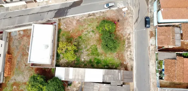 Terreno / Lote / Condomínio à venda, 462m² no Centro Hidrolândia, Hidrolândia