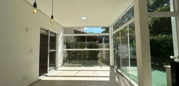 Casa de Condomínio com 3 Quartos para alugar, 100m² no Jardim São Pedro, Mogi das Cruzes