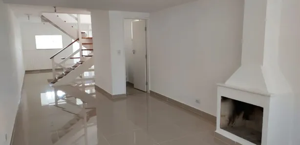 Sobrado com 3 Quartos para venda ou aluguel, 320m² no Jardim Londrina, São Paulo