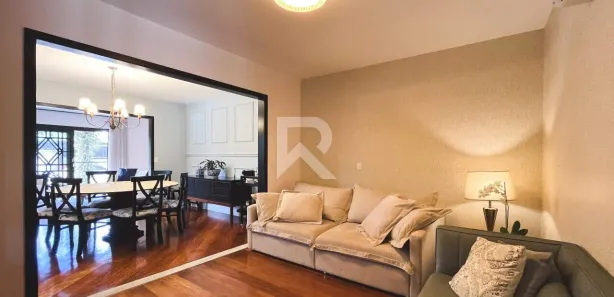 Sobrado com 3 Quartos à venda, 200m² no Granja das Acácias, Quatro Barras