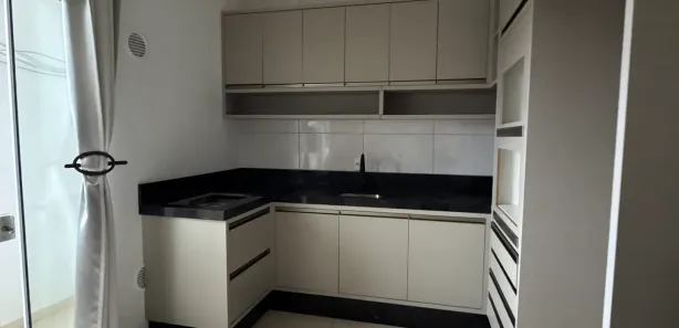 Apartamento com 2 Quartos para alugar, 66m² no Areias, Camboriú