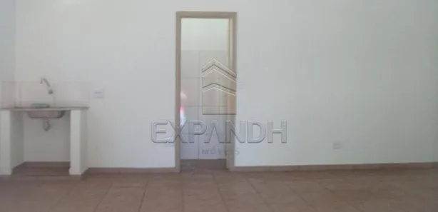 Conjunto Comercial / Sala para alugar, 34m² no Centro, Sertãozinho