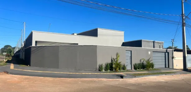 Casa com 3 Quartos à venda, 225m² no Residencial Ravena, Senador Canedo