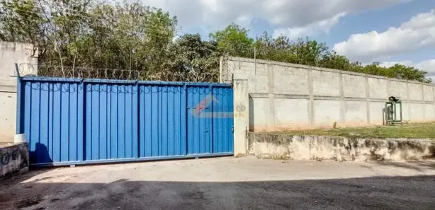 Galpão / Depósito / Armazém à venda, 280m² no Esplanada, Divinópolis