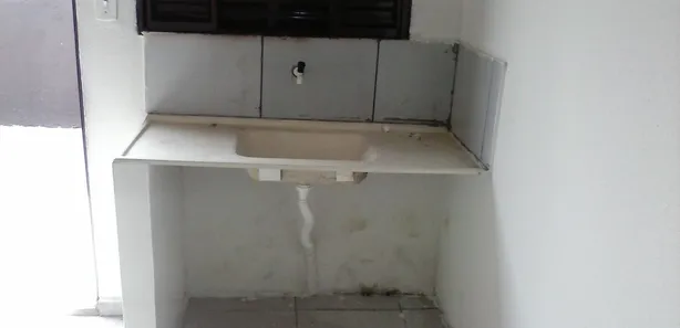 Kitnet com 1 Quarto para alugar, 30m² no Jardim do Zé Pereira, Campo Grande