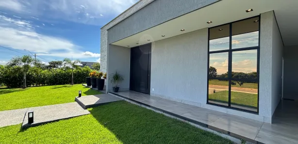 Casa de Condomínio com 4 Quartos à venda, 232m² no Setor Central, Hidrolândia