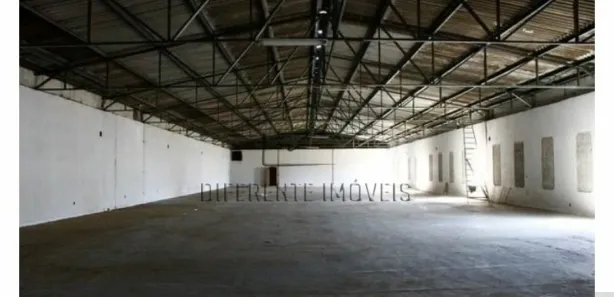 Galpão / Depósito / Armazém para venda ou aluguel, 4800m² no Vila Jundiaí, Mogi das Cruzes